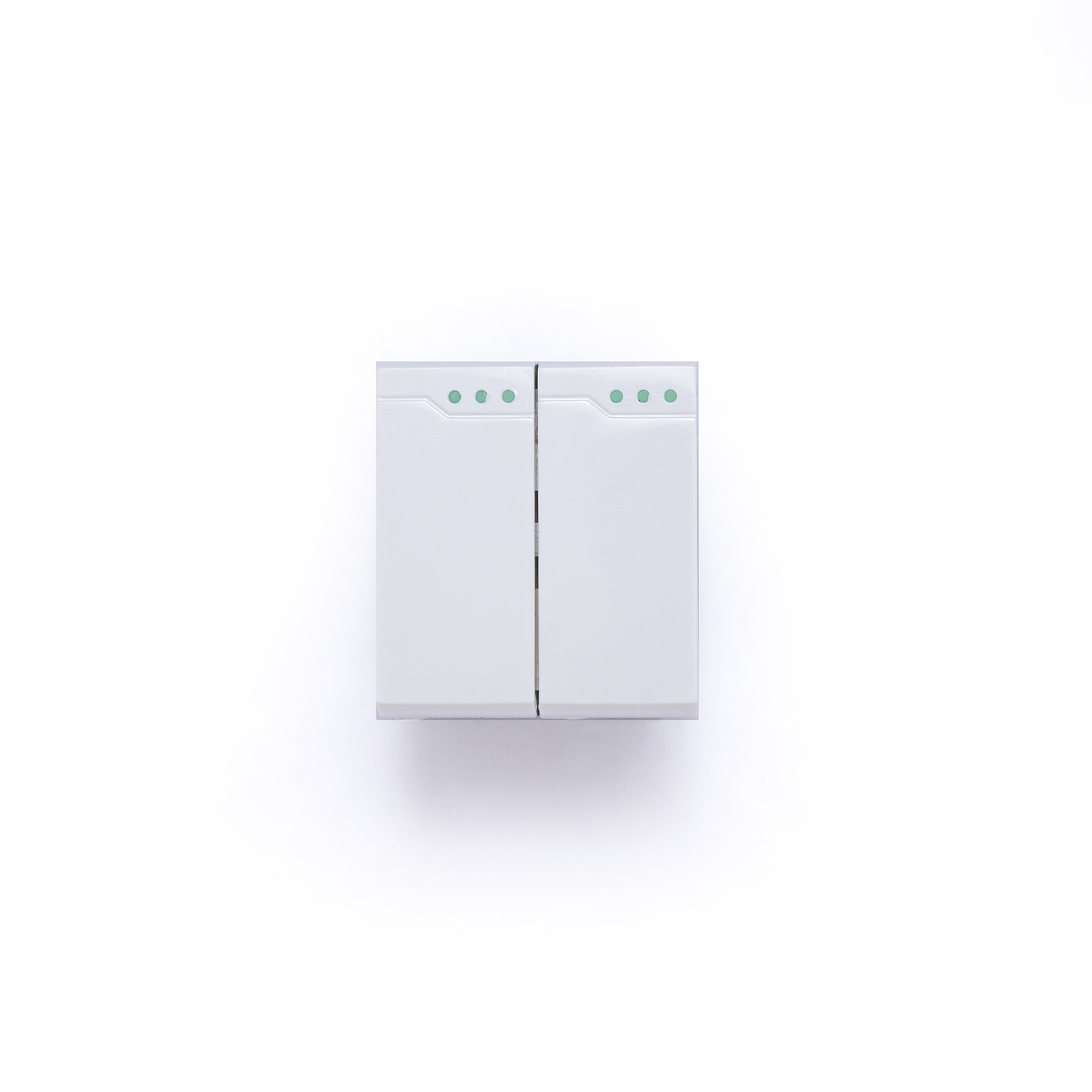 công-tắc-kép-trắng-1.jpg